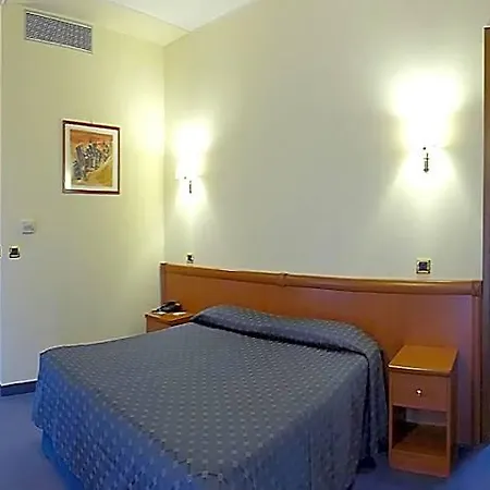 ホテル Valdenza 4*